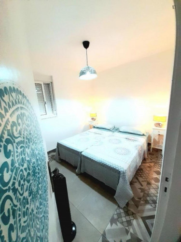 Enjoyable 1-bedroom flat within walking distance of the beaches  - Gallery -  5