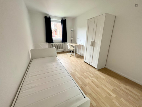 Welcoming single bedroom close to the Park Elbroich