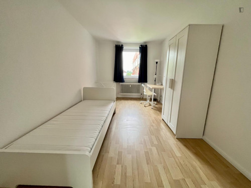 Welcoming single bedroom close to the Park Elbroich