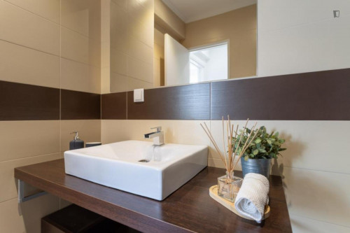 Shining 1 Bedroom apartment close to Praia do Tamariz - Gallery - 16