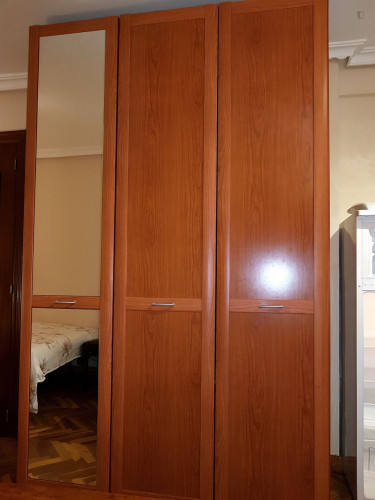 Very cool double bedroom in Barrio del Oeste - Gallery - 30