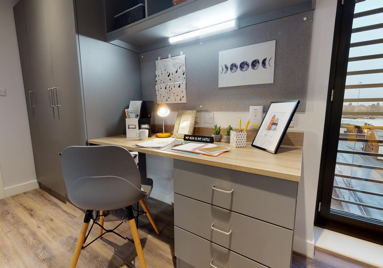  Silver Studio Plus  -  iQ Weaver Place  - Gallery -  4