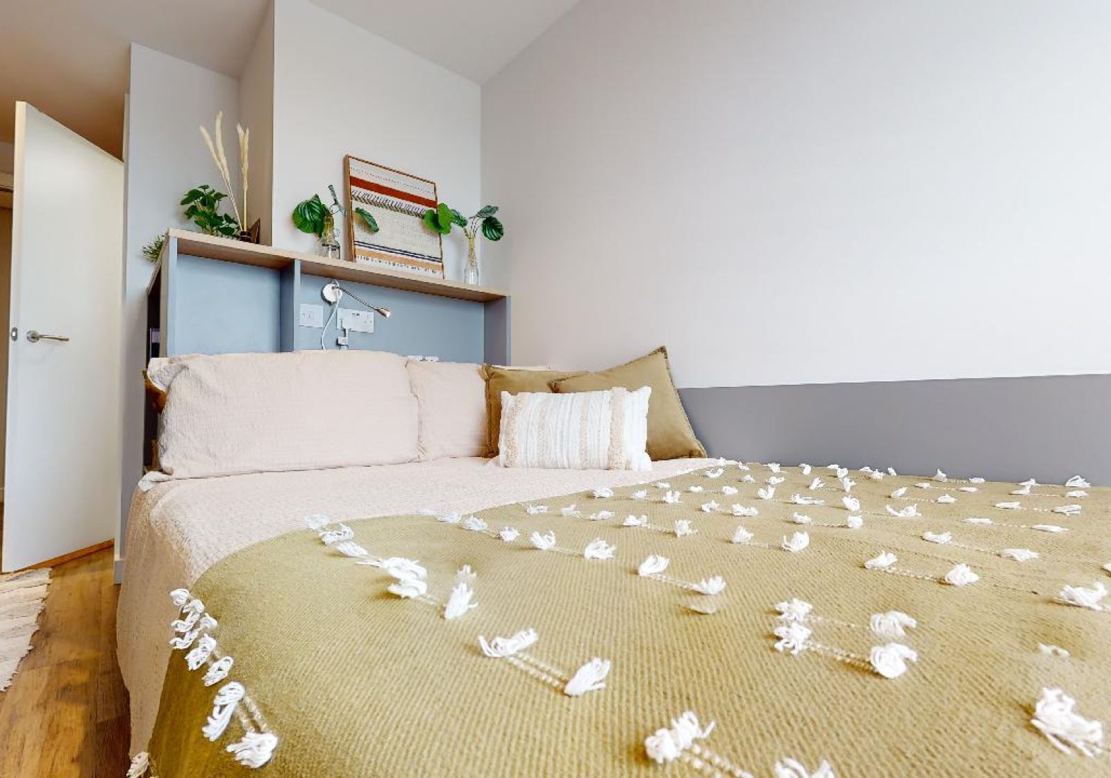  Bronze En-Suite  -  iQ Weaver Place  - Gallery -  1