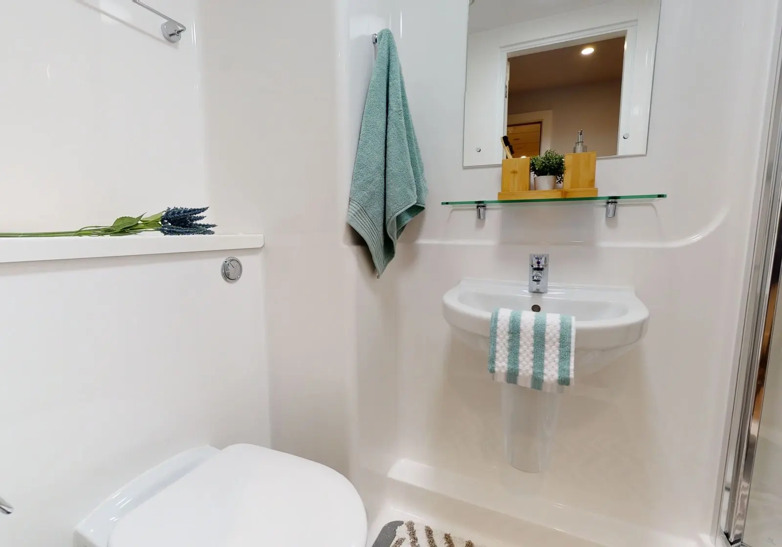  Platinum En-Suite  -  iQ Weaver Place  - Gallery -  3