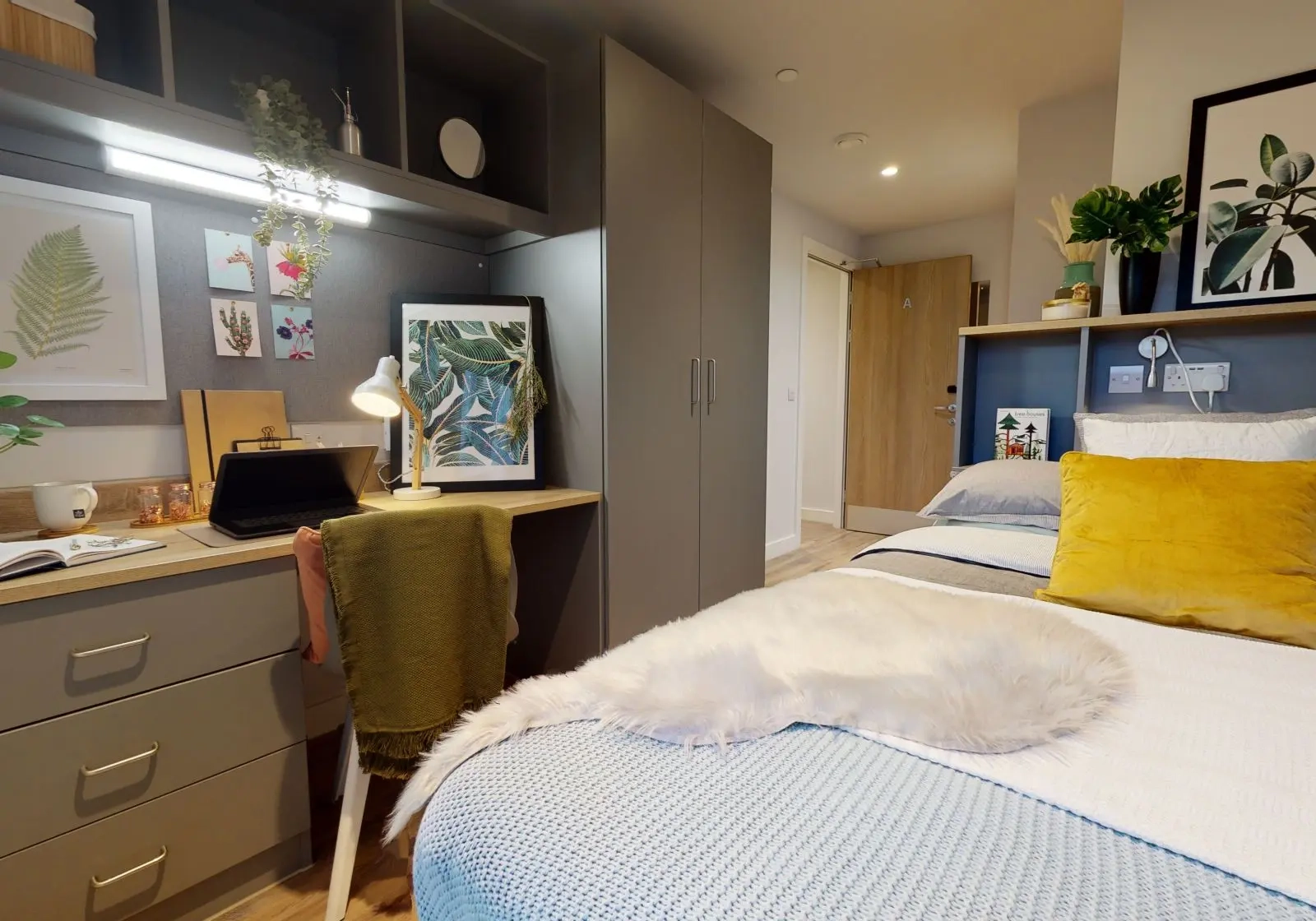  Platinum En-Suite  -  iQ Weaver Place  - Gallery -  4