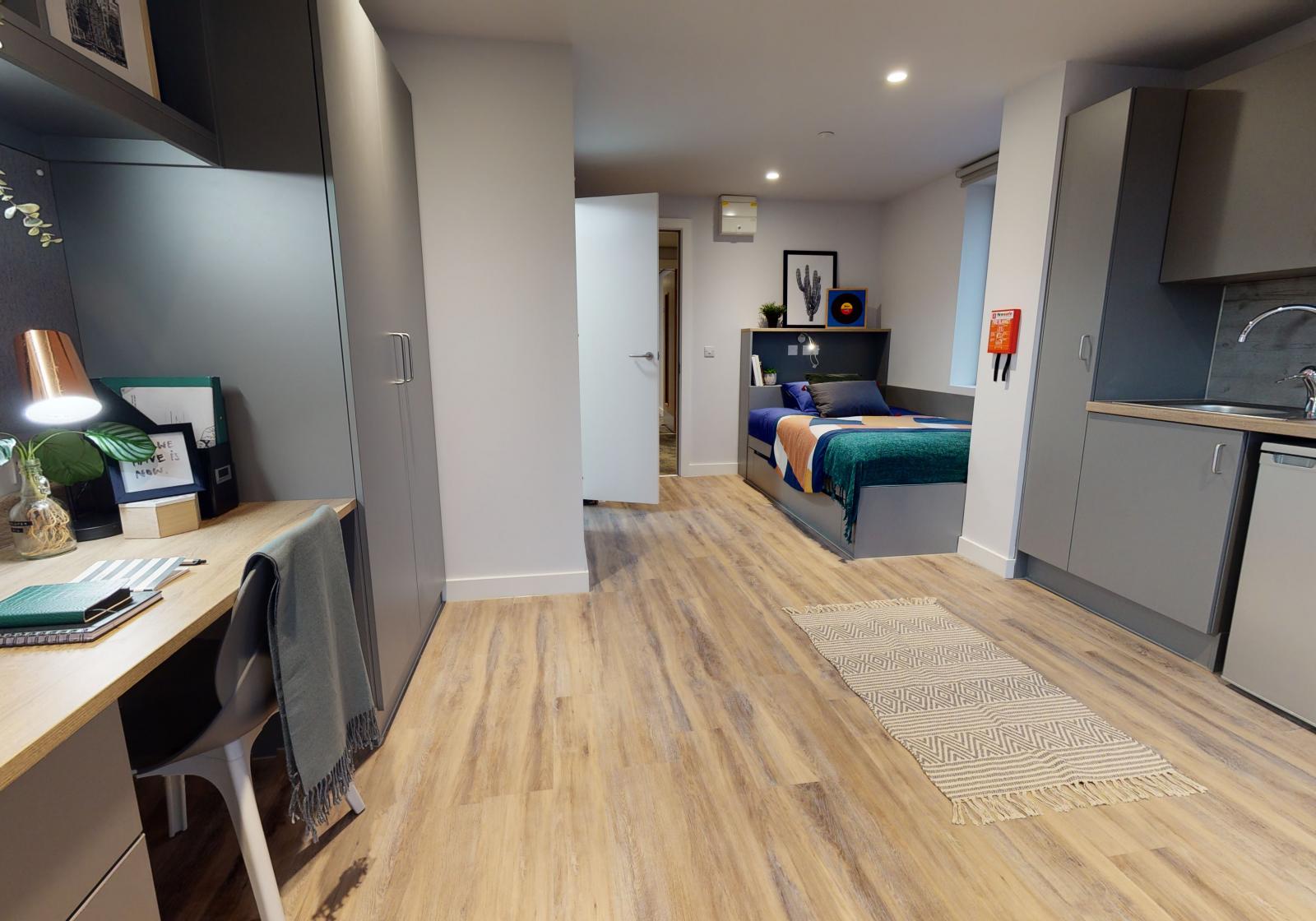  Gold Studio Plus  -  iQ Weaver Place  - Gallery -  6