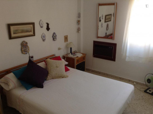 Casa soleada en calle tranquila junto al Palacio de Congresos FIBES - Gallery - 13