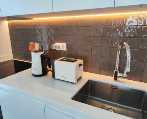 Modern 3 Bedroom Apartment close to Praia Velha - Gallery - 12