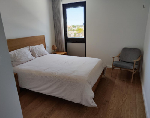 Modern 3 Bedroom Apartment close to Praia Velha