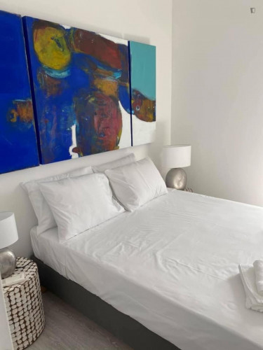 Vibrant Two Bedroom Apartment close to Praia do Barril - Gallery - 22