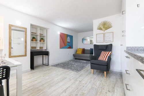 Tasteful studio in proximity to Palácio Nacional da Ajuda - Gallery - 13