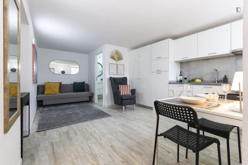 Tasteful studio in proximity to Palácio Nacional da Ajuda - Gallery - 10