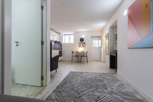 Tasteful studio in proximity to Palácio Nacional da Ajuda