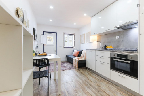 Charming studio in Ajuda  - Gallery -  5