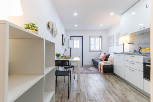 Charming studio in Ajuda