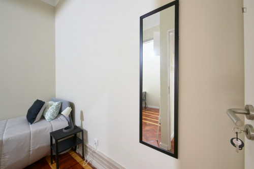 Neat single bedroom in Saldanha  - Gallery -  5