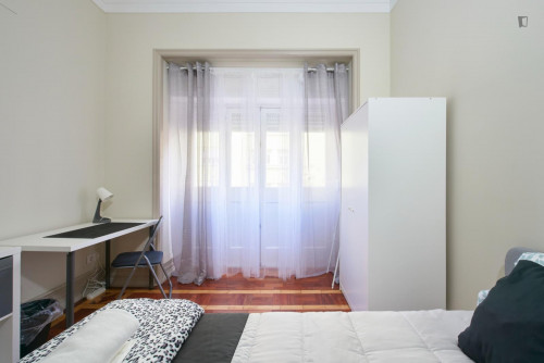 Snug single bedroom with balcony in proximity to the Atrium Saldanha