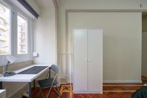 Inviting single bedroom a short walk from Saldanha metro station - Gallery - 7