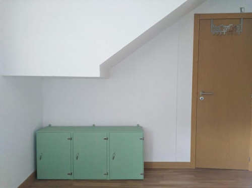 Single bedroom with private bathroom (suite) - Gallery - 6