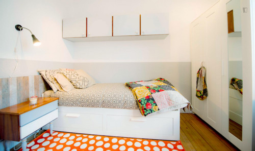 Comfy twin bedroom in a quiet 3-bedroom flat, close to University of Deusto - Gallery - 17