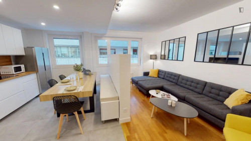 Cosy double bedroom near Lyon-Perrache Gare Routière train station  - Gallery -  5