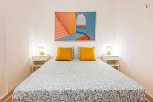 Pleasant double bedroom near the Arroios metro - Gallery - 27