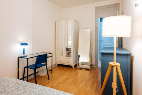 Pleasant double bedroom near the Arroios metro - Gallery - 21