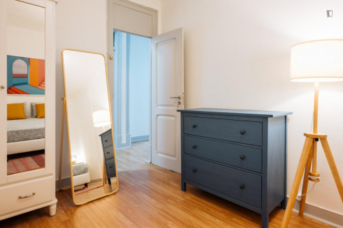 Pleasant double bedroom near the Arroios metro - Gallery - 23