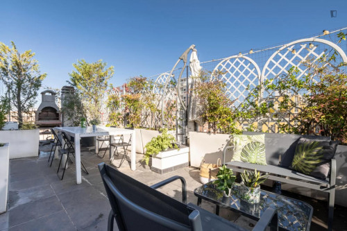 Gorgeous penthouse with spacious balcony close to Navigli