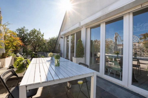 Gorgeous penthouse with spacious balcony close to Navigli