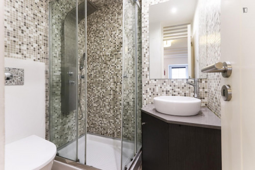 Luminous 1-bedroom flat next to Santos train station - Gallery - 7