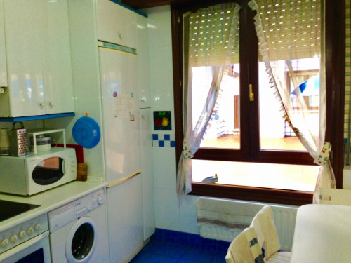Wonderful double ensuite bedroom in a 4-bedroom apartment near Plaza de la Convivencia - Gallery - 12