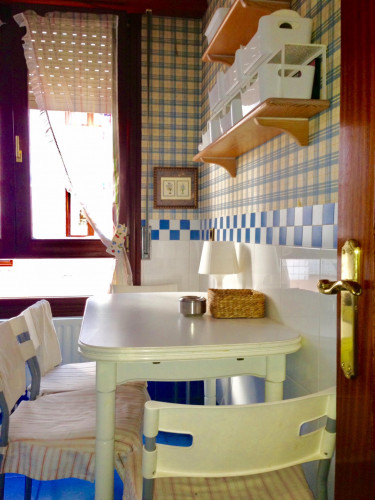 Wonderful double ensuite bedroom in a 4-bedroom apartment near Plaza de la Convivencia - Gallery - 17