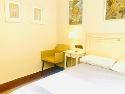 Wonderful double ensuite bedroom in a 4-bedroom apartment near Plaza de la Convivencia - Gallery - 21