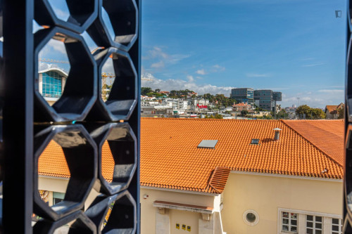 Refined 2-bedroom apartment next to Cascais train station - Gallery - 31