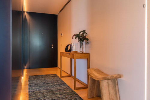 Refined 2-bedroom apartment next to Cascais train station - Gallery - 20
