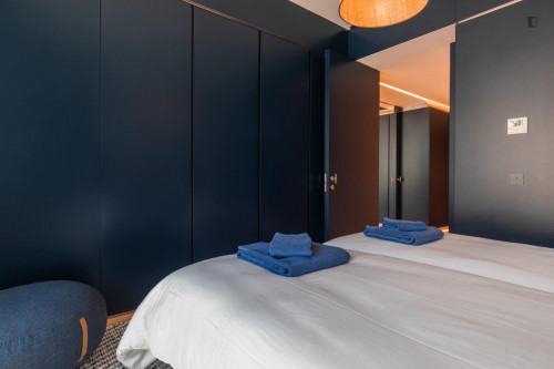 Refined 2-bedroom apartment next to Cascais train station - Gallery - 16