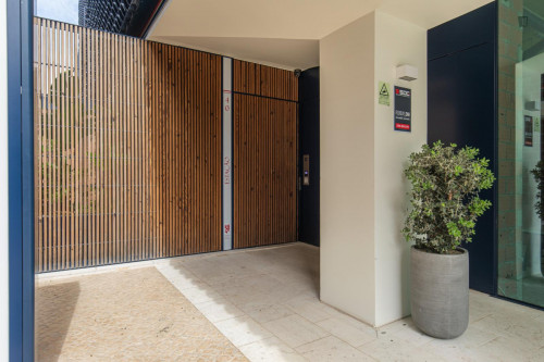 Refined 2-bedroom apartment next to Cascais train station - Gallery - 22