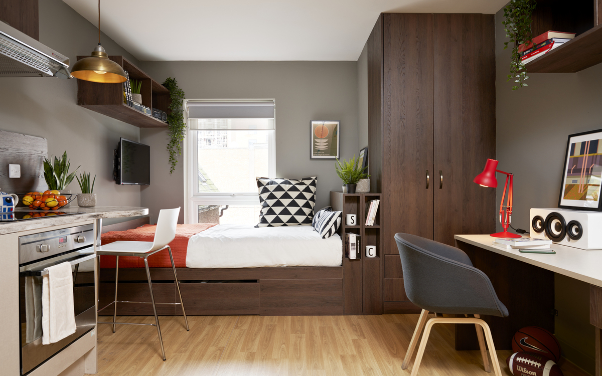  Harrison Studio  -  Student Castle Lincoln  - Gallery -  1