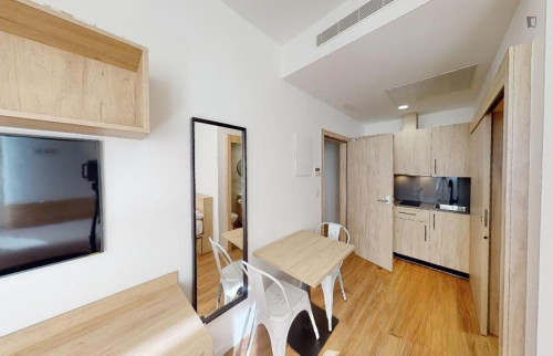 Bed in twin bedroom near S. Mames train station  - Gallery -  5