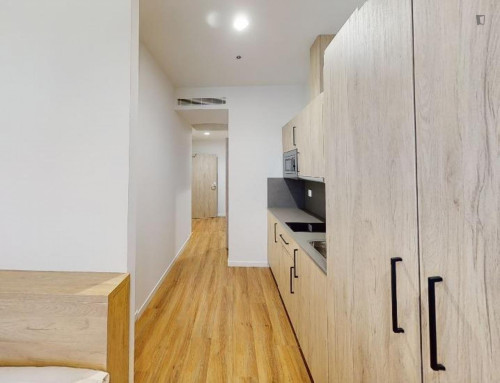 Bed in twin bedroom near S. Mames train station - Gallery - 16