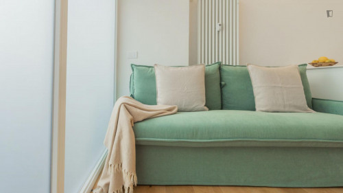 Neat one-bedroom flat near Piazza del Popolo