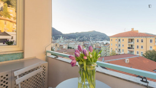 Pleasant 1-bedroom apartment with balcony in proximity to Como Lago train station - Gallery - 17