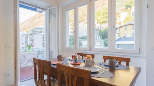 Pleasant 1-bedroom apartment with balcony in proximity to Como Lago train station - Gallery - 32