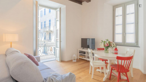 Comfy one.bedroom flat close to Basilica di San fedele