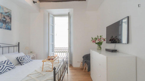 Comfy one.bedroom flat close to Basilica di San fedele - Gallery - 28