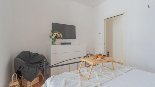 Comfy one.bedroom flat close to Basilica di San fedele - Gallery - 26