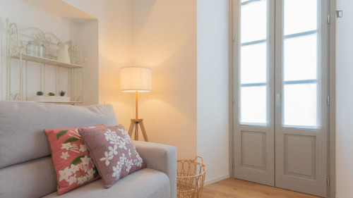 Comfy one.bedroom flat close to Basilica di San fedele