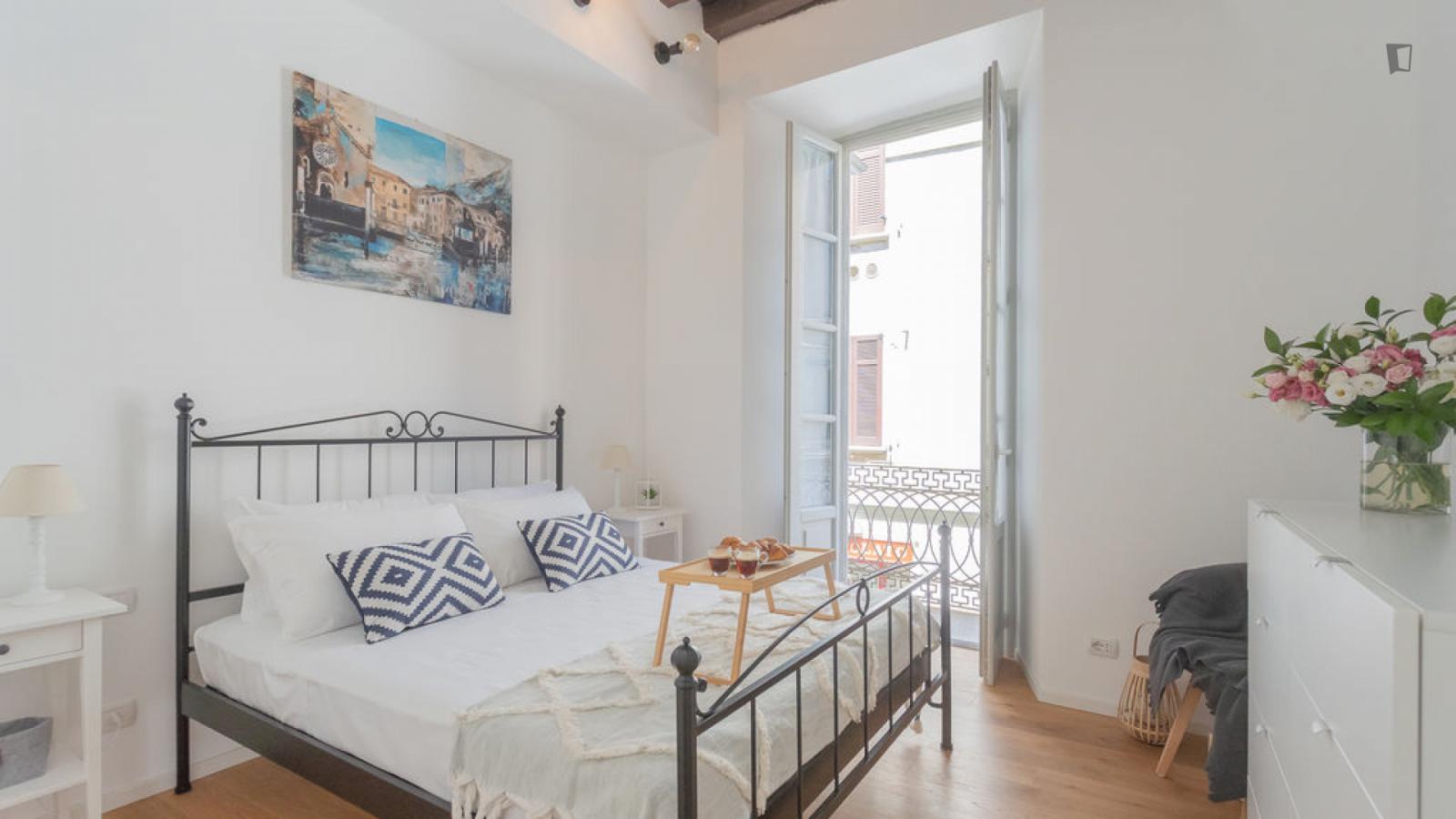  Comfy One.bedroom Flat Close To Basilica Di San Fedele  -  Comfy one.bedroom flat close to Basilica di San fedele  - Gallery -  1