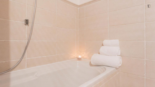 Bright 2-bedroom apartment close to Como Lago train station - Gallery - 7